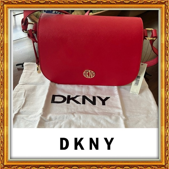Dkny Handbags - NWT | DKNY Bryant Park Saffino Saddle Bag!!